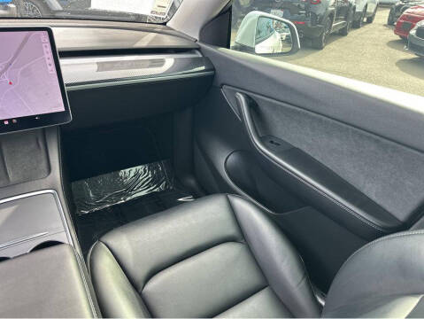 2021 Tesla Model Y Standard Range