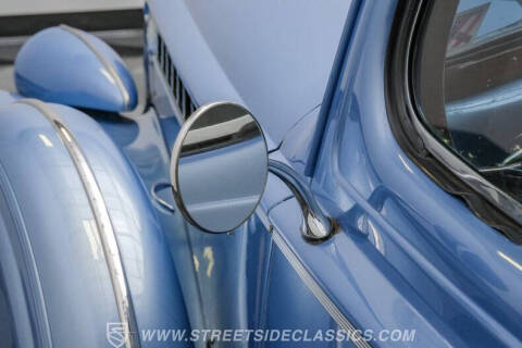 1940 Packard 120