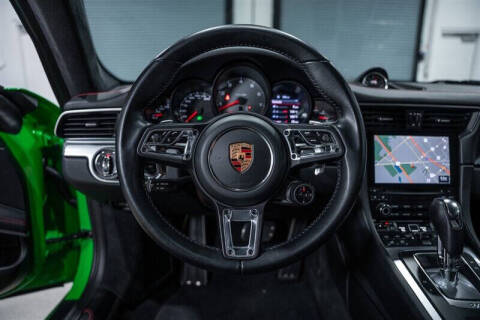 2017 Porsche 911 Carrera 4S