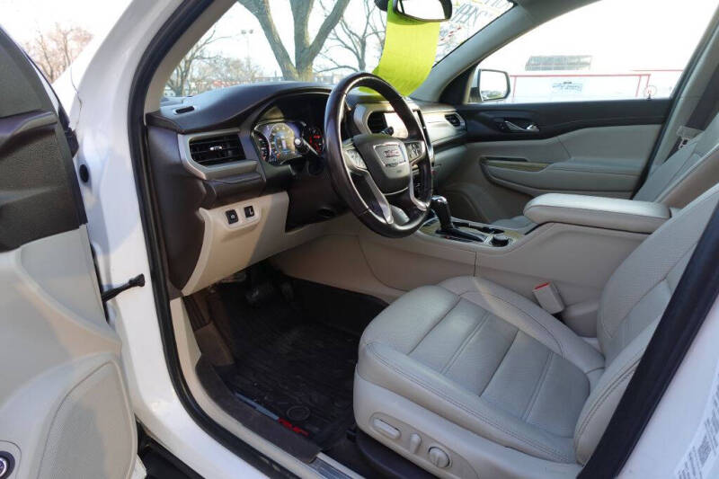 2019 GMC Acadia Denali