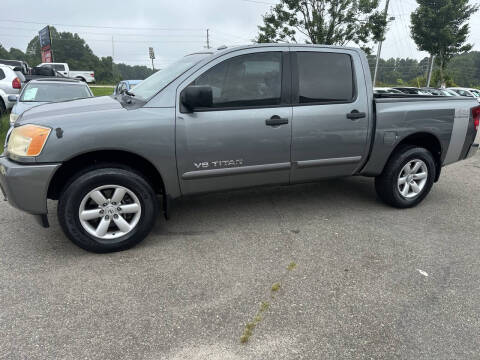 2013 Nissan Titan SV