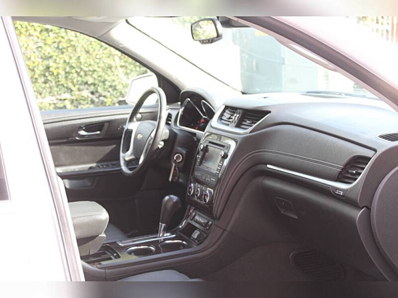 2017 Chevrolet Traverse Premier