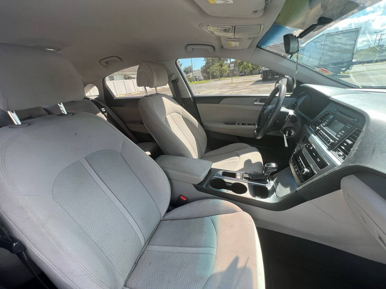 2017 Hyundai Sonata  - $12,800