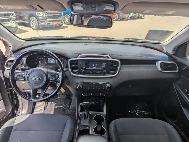 2016 Kia Sorento L