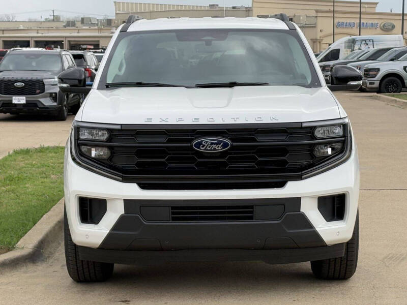 2026 Ford Expedition Active