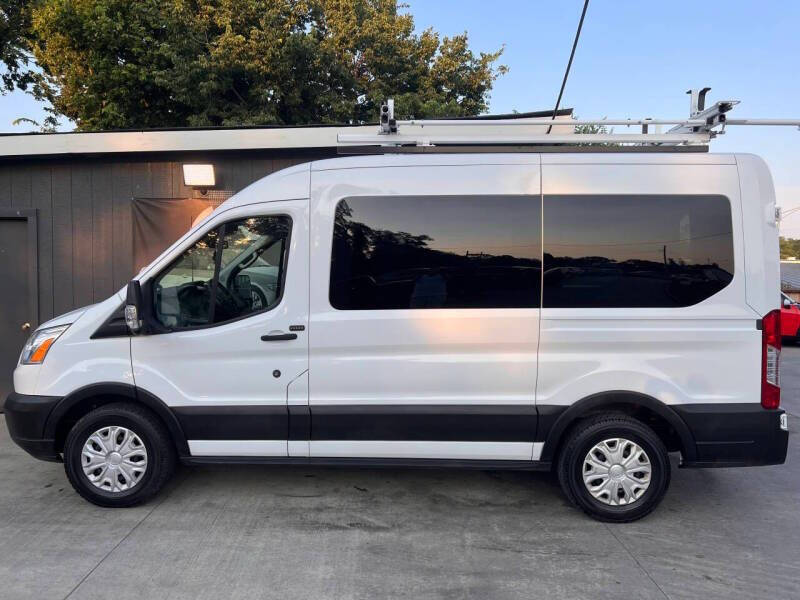 2019 Ford Transit 150 XLT