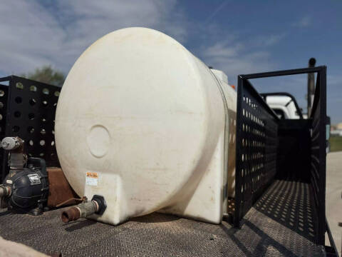 2019 Freightliner M2 106