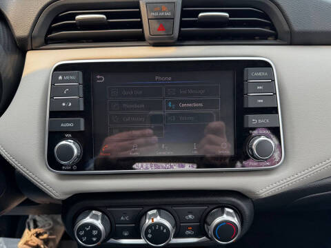 2020 Nissan Versa SV