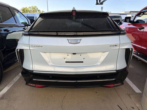 2024 Cadillac LYRIQ Tech