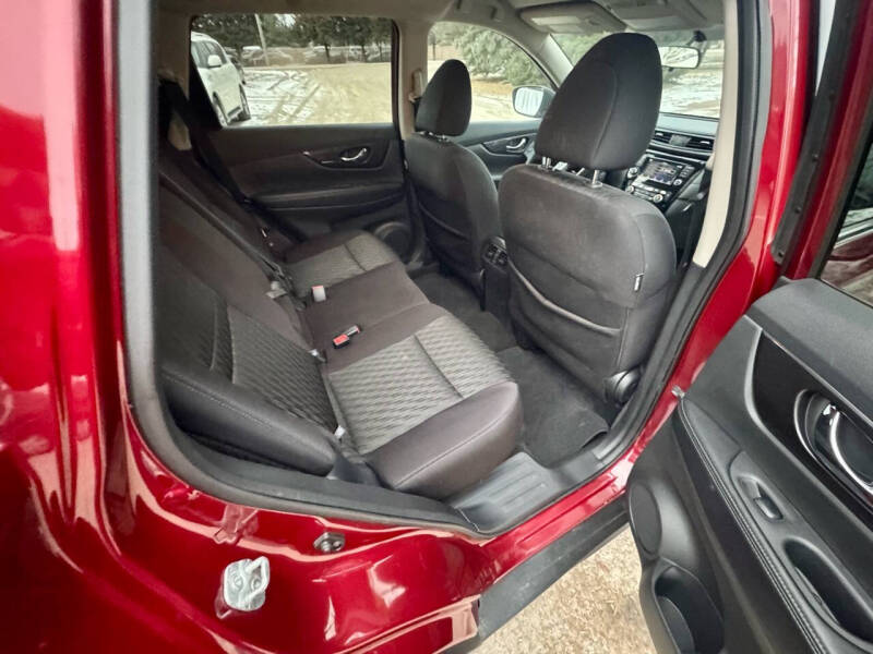 2018 Nissan Rogue SV