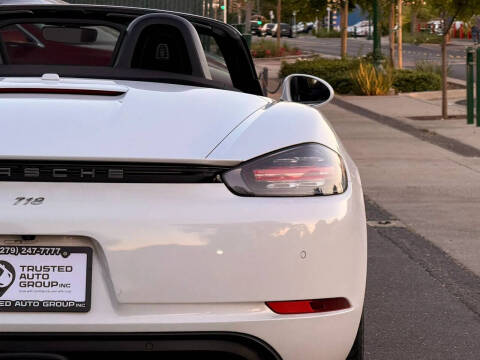 2017 Porsche 718 Boxster