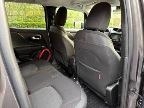 2017 Jeep Renegade Trailhawk