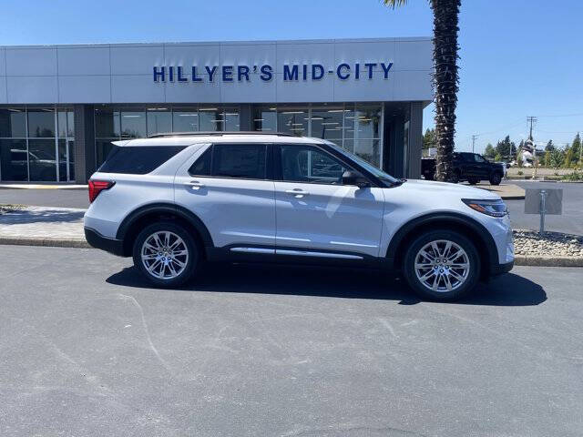 2025 Ford Explorer Active