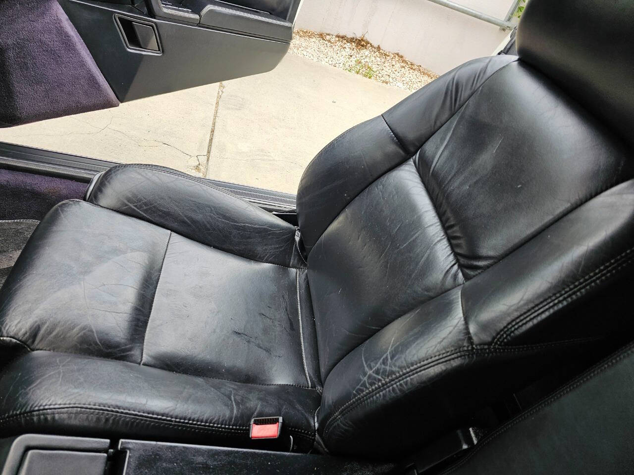 1993 Cadillac Allante 35
