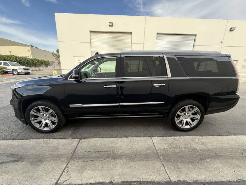 2015 Cadillac Escalade ESV Premium