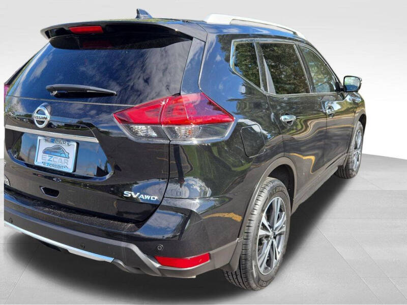 2020 Nissan Rogue SV