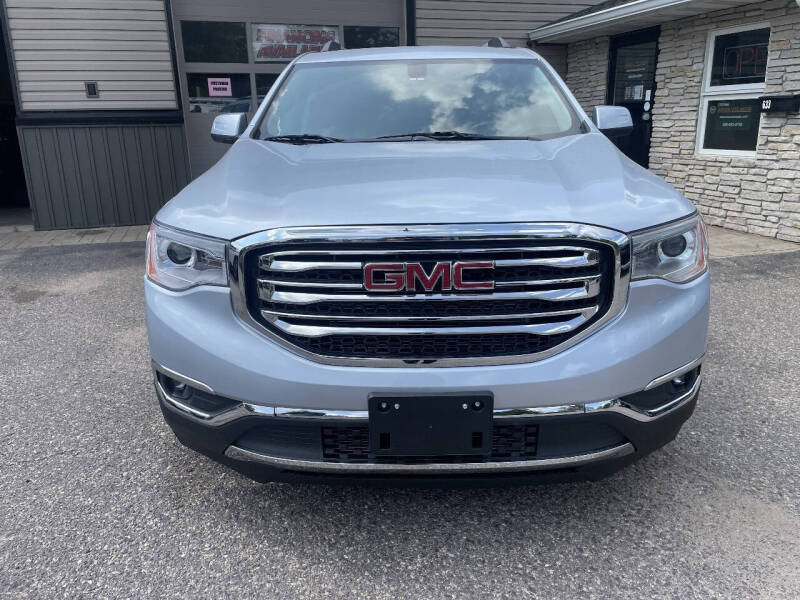 2017 GMC Acadia SLE-2