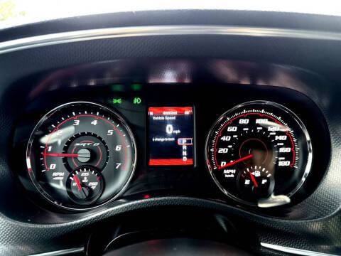 2013 Dodge Charger SRT8 Super Bee