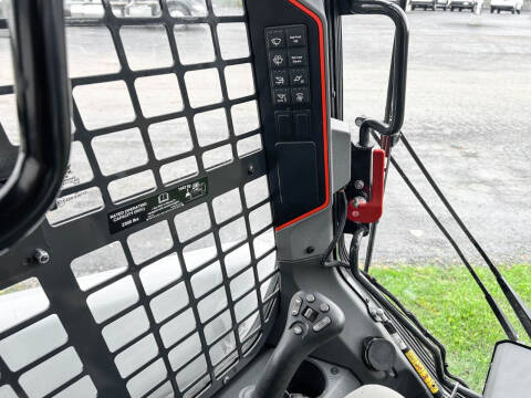 2020 Bobcat S64 Skidloader