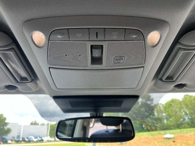 2023 Nissan Armada 25