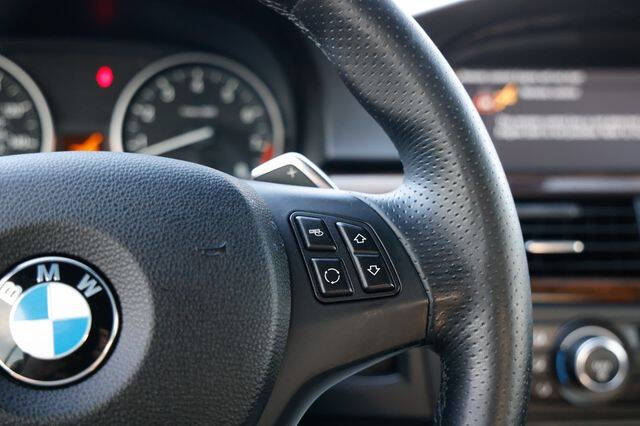 2011 BMW 3 Series 335i