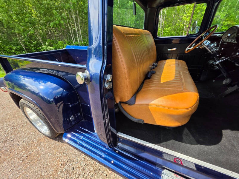 1956 Ford F-100