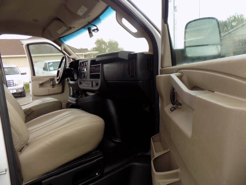 2018 Chevrolet Express 2500