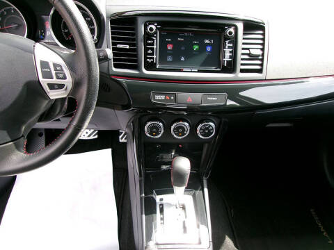 2017 Mitsubishi Lancer LE