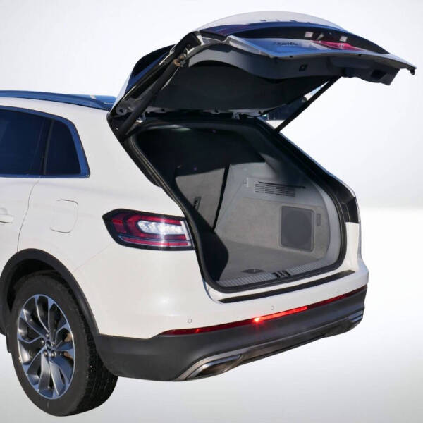 2021 Lincoln Nautilus Reserve