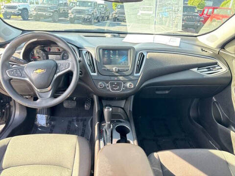 2017 Chevrolet Malibu LS