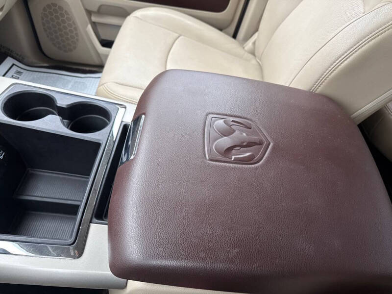 2013 RAM 1500 Laramie