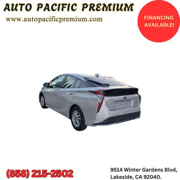 2016 Toyota Prius Four