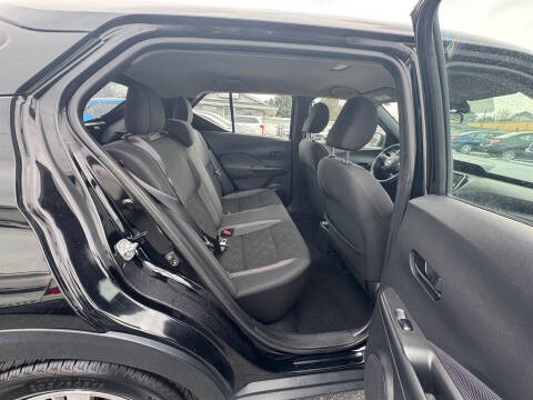 2020 Nissan Kicks S