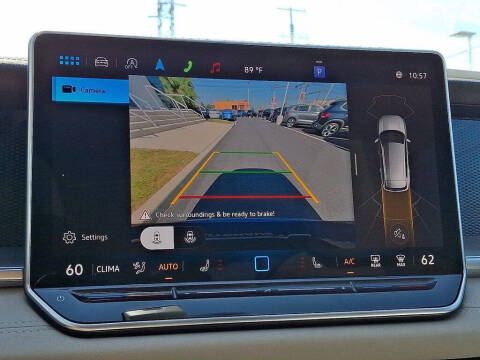 2025 Volkswagen Tiguan SE 4Motion