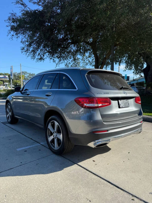 2017 Mercedes-Benz GLC GLC 300