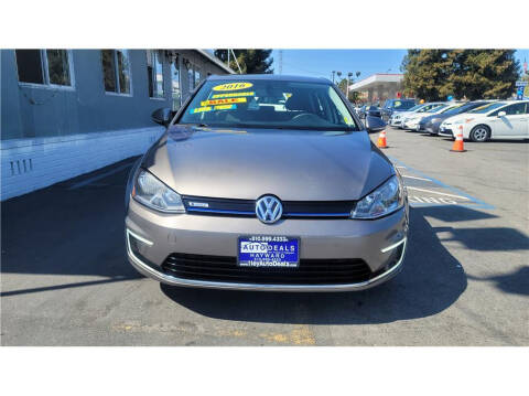 2016 Volkswagen e-Golf SE