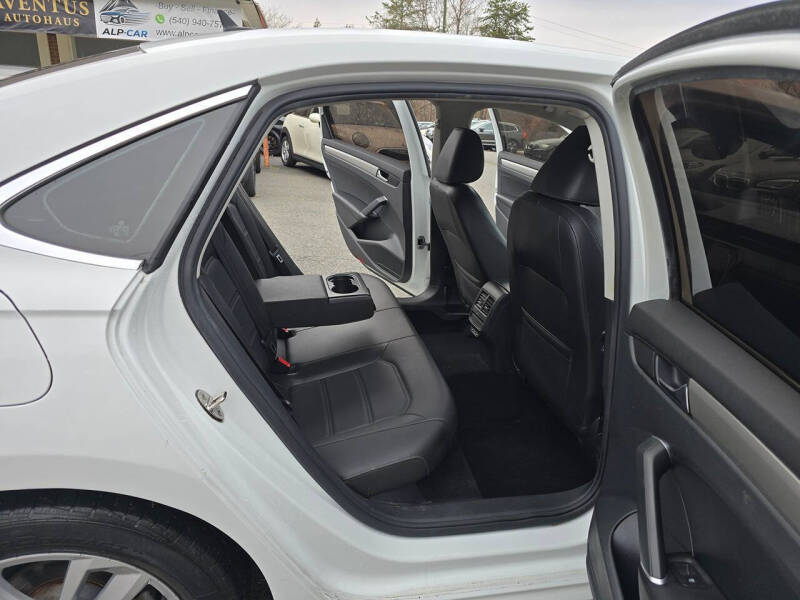 2020 Volkswagen Passat SE