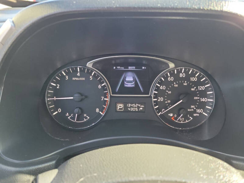 2014 Nissan Pathfinder S