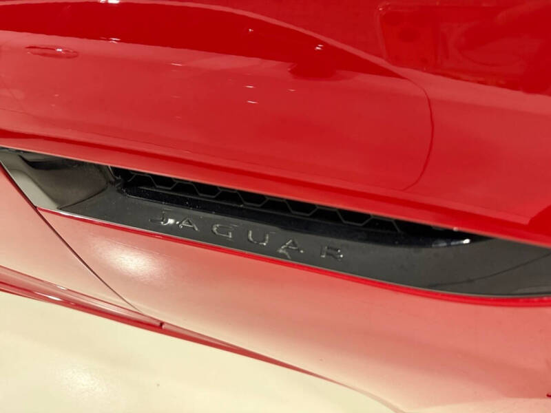 2018 Jaguar F-TYPE R-Dynamic