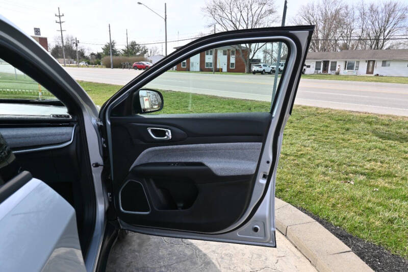 2024 Jeep Compass Latitude Lux
