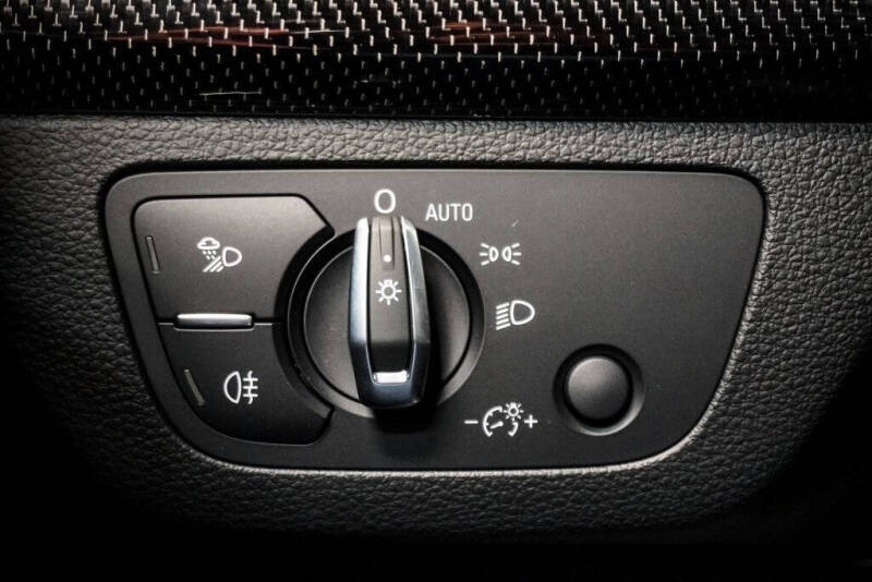 2022 Audi SQ5 Sportback 3.0T quattro Premium Plus