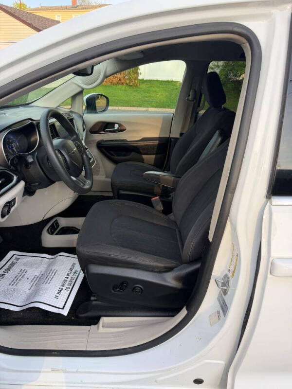 2017 Chrysler Pacifica Touring