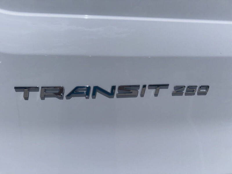 2025 Ford Transit 250