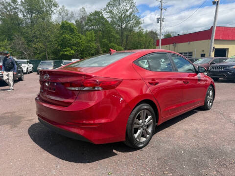 2017 Hyundai Elantra SE