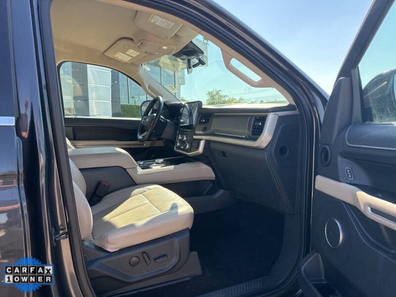 2023 Ford Expedition MAX XLT