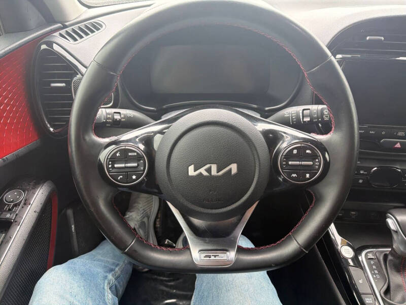 2023 Kia Soul GT-Line