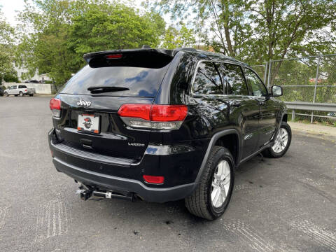 2017 Jeep Grand Cherokee Laredo