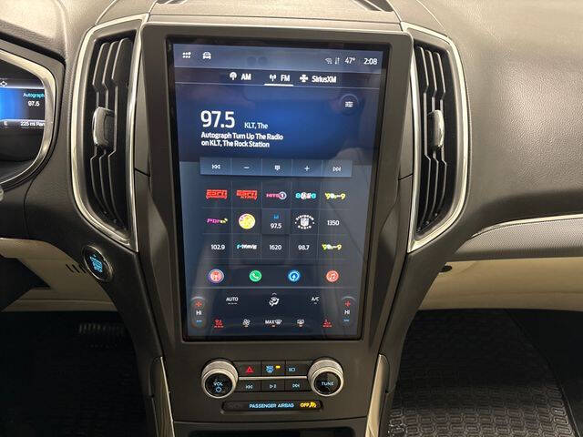 2021 Ford Edge Titanium