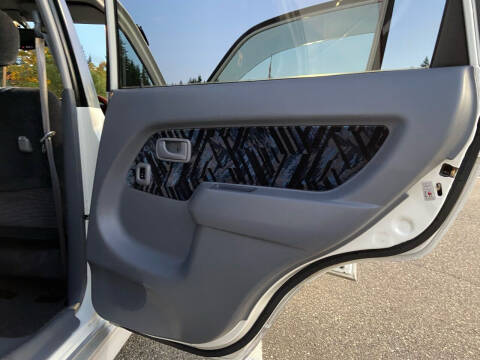 1998 Daihatsu Pyzar Charade