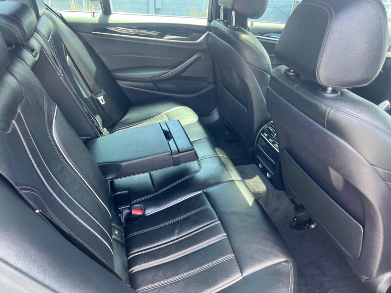 2018 BMW 5 Series 530e iPerformance